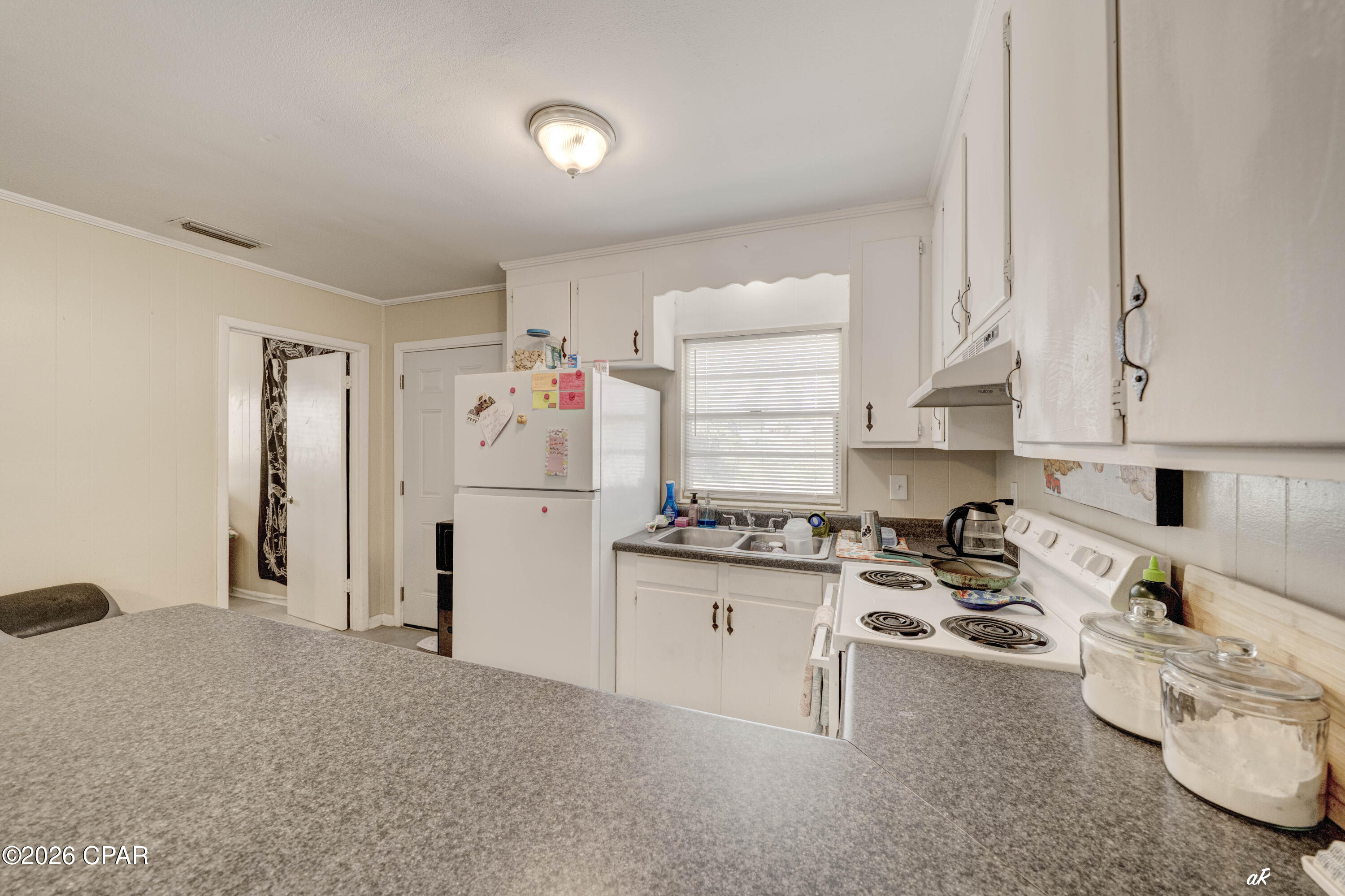5725 Sunset Avenue, Panama City, FL 32408 thumbnail, photo 9 of 29