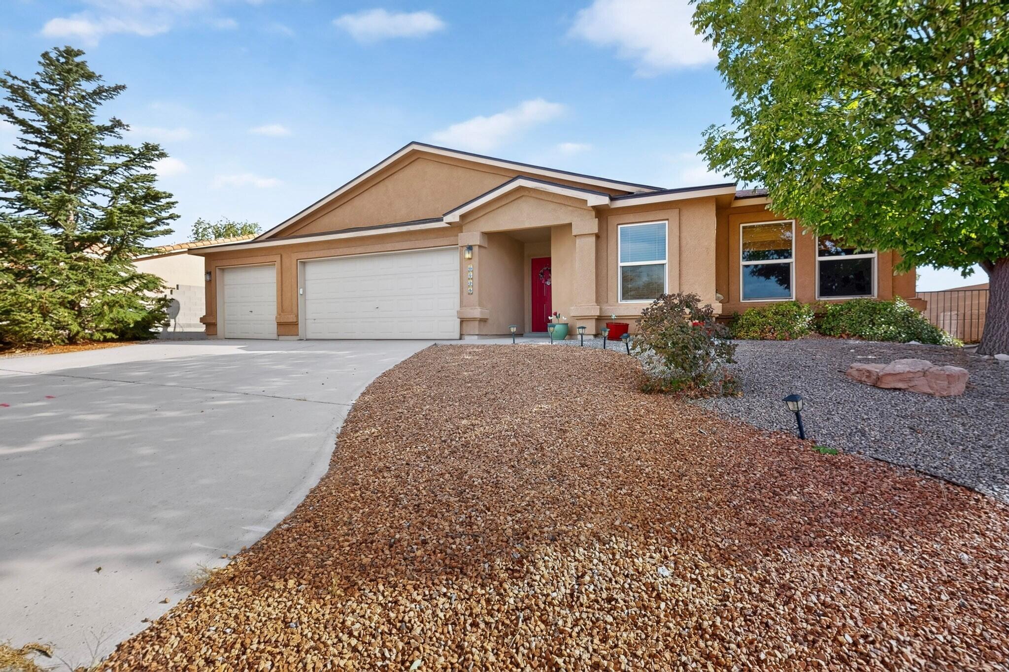 Photo 2 of Single family home for sale at 6125 Chaco Cyn Dr Ne, Rio Rancho, NM 87144 | MLS# 1110199 | Listing updated on 2026-09-16