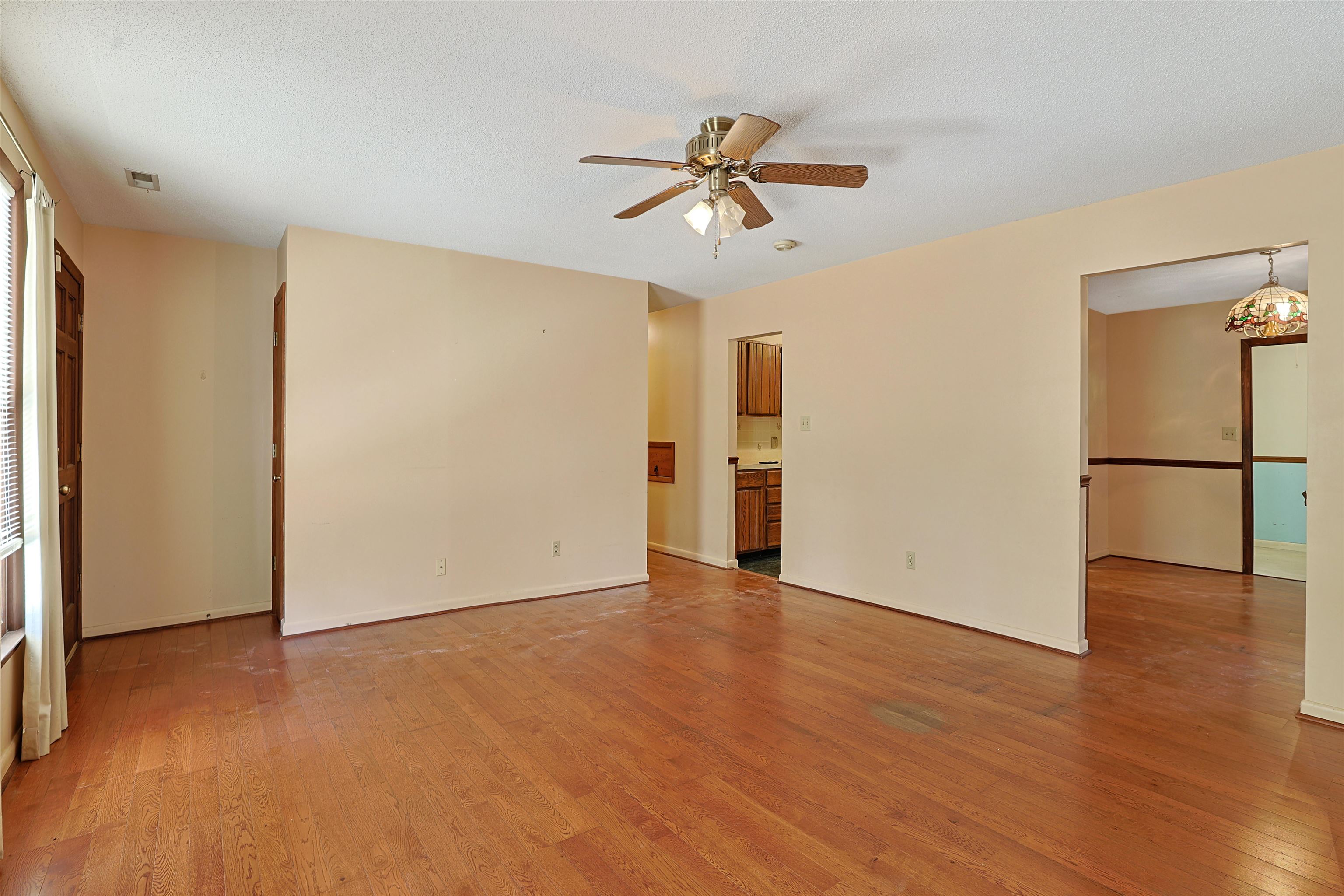 Photo 3 of Single family home for sale at 287 Kings River Rd, Pawleys Island, SC 29585 | MLS# 2621663 | Listing updated on 2026-09-01