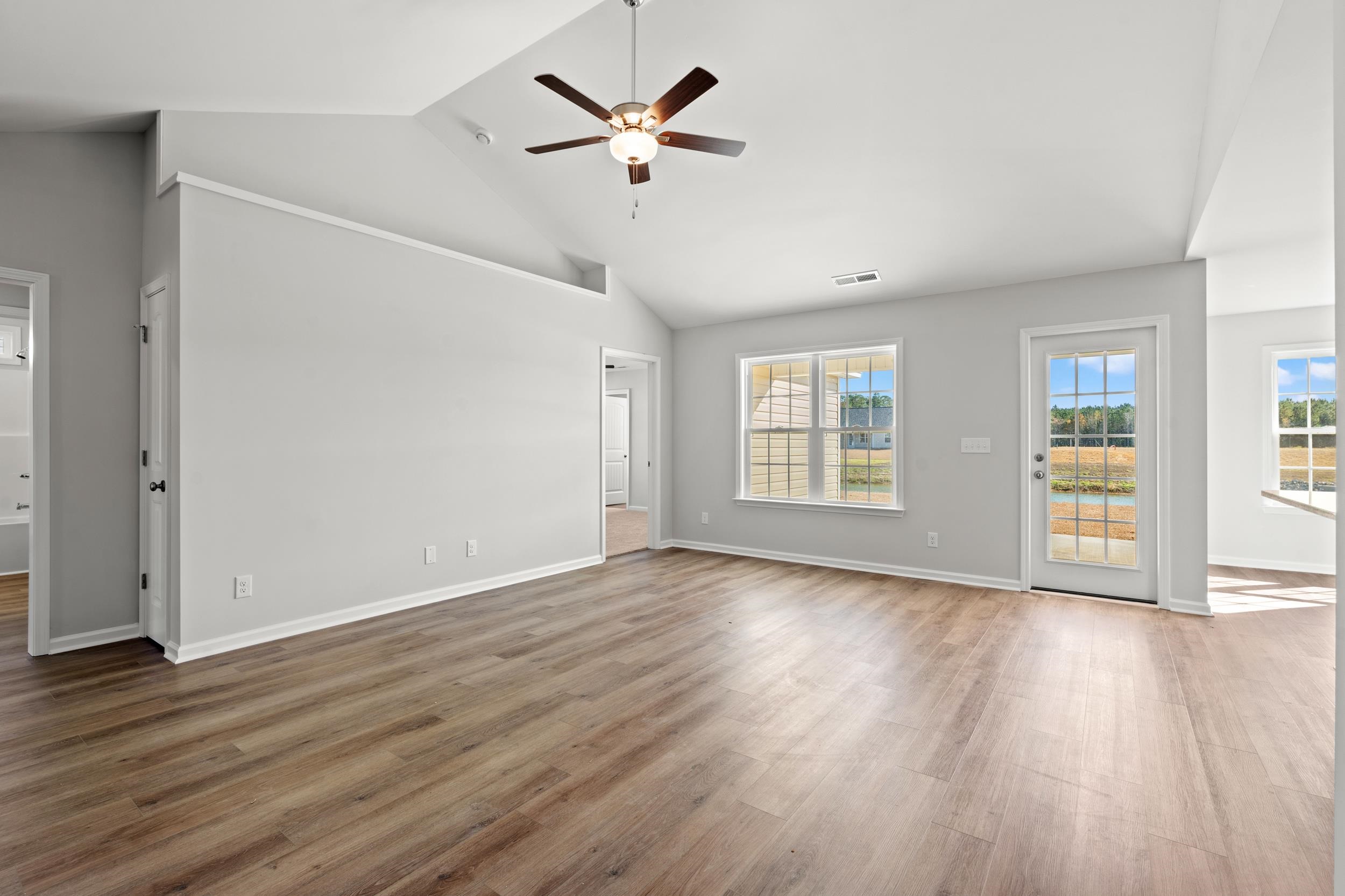 2621665 | Photo 3