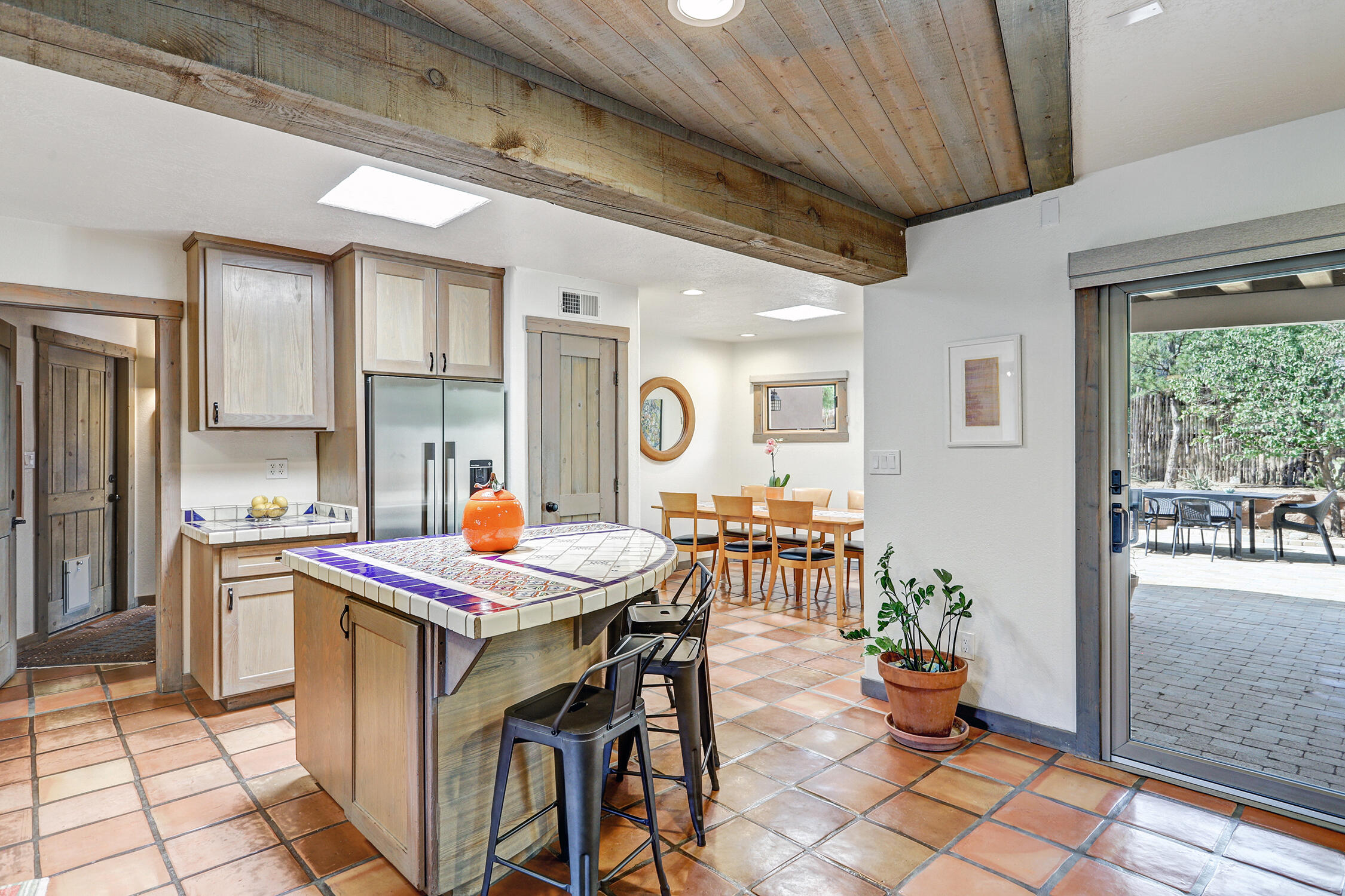 Photo 4 of Sale Pending at 4905 Guadalupe Trl NW, Albuquerque, NM 87107 | MLS# 1110255 | Listing updated on 2026-09-10