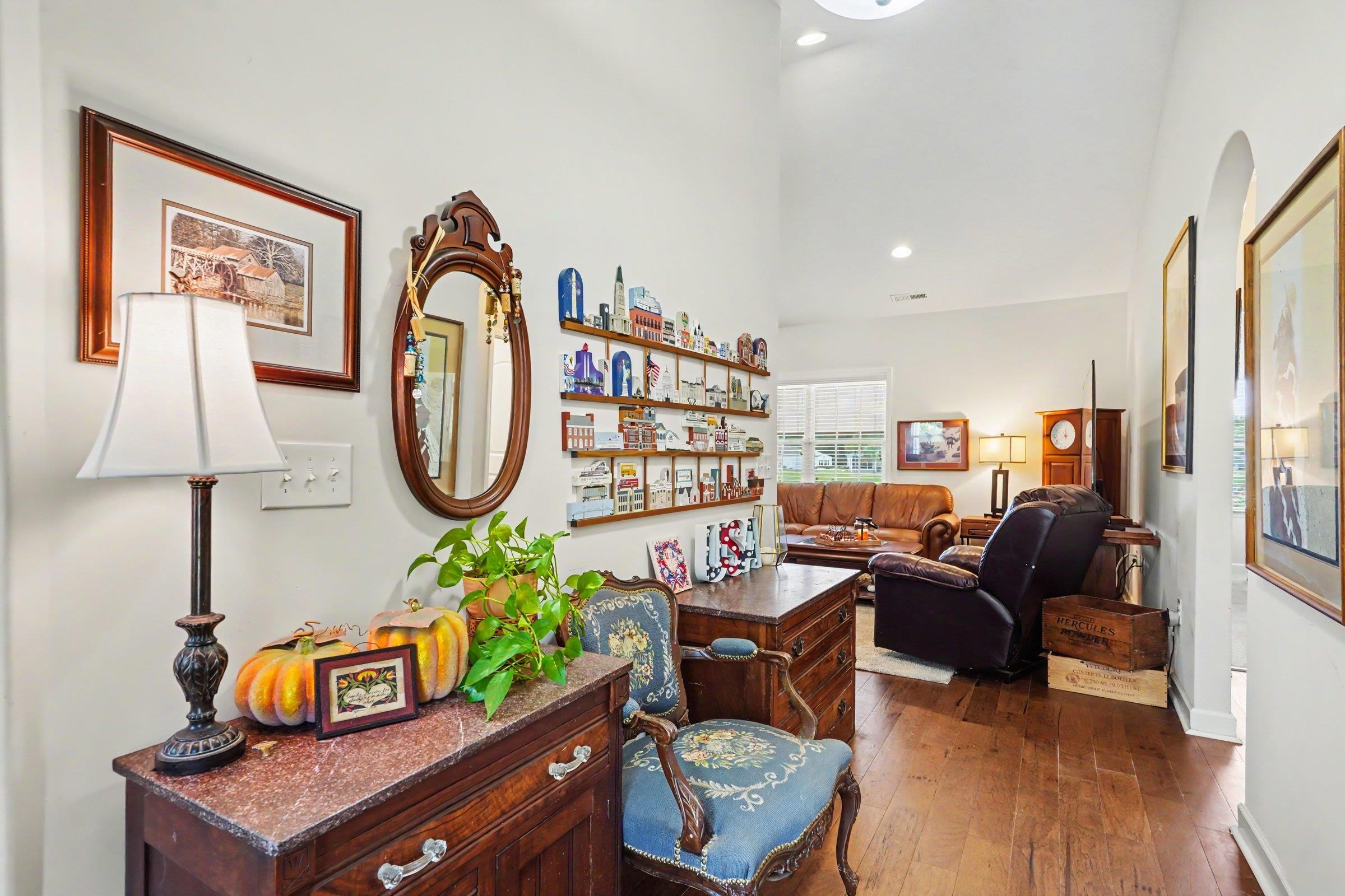 426 Carrick Loop 