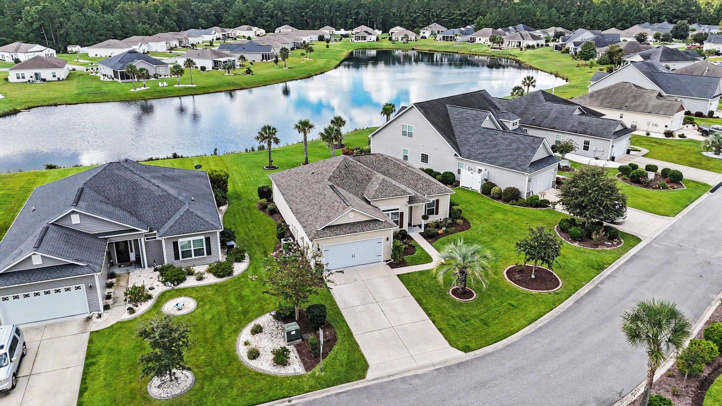 426 Carrick Loop 