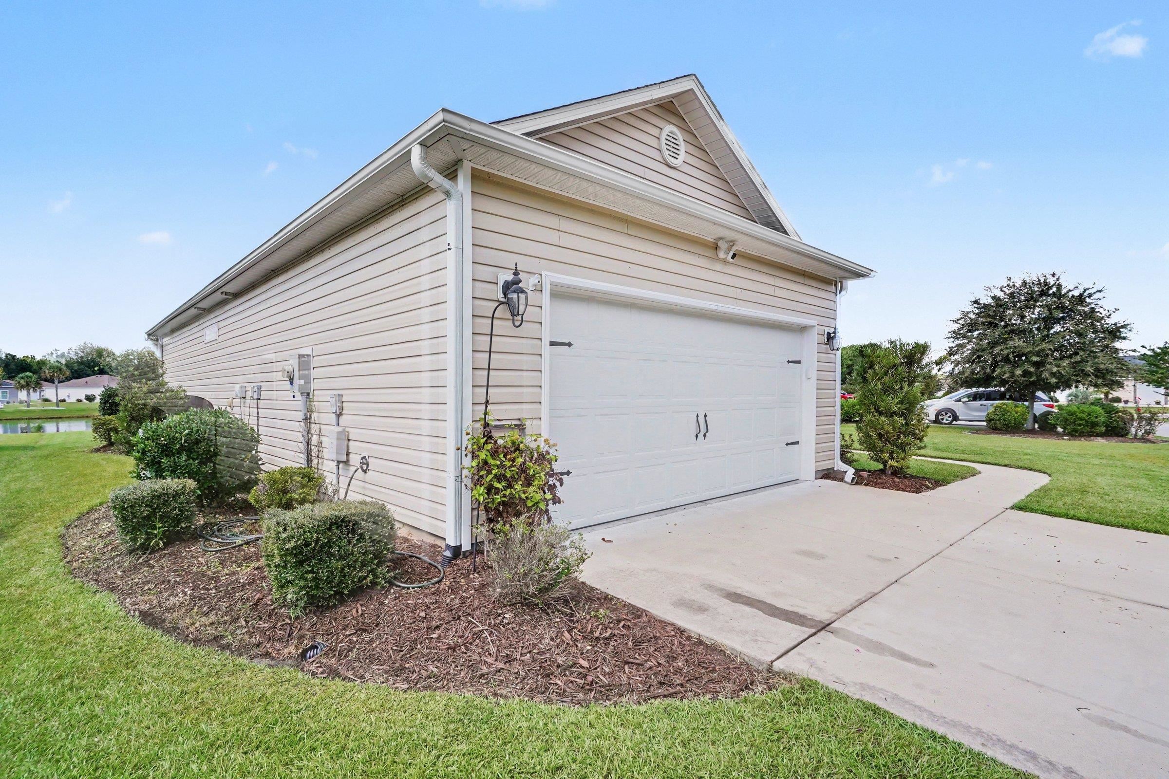 426 Carrick Loop 