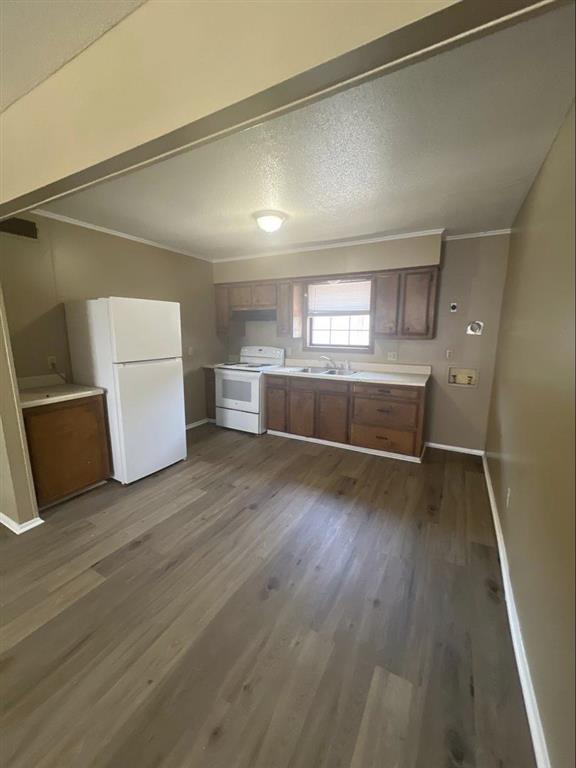 2306 Fasske Street — photo 7