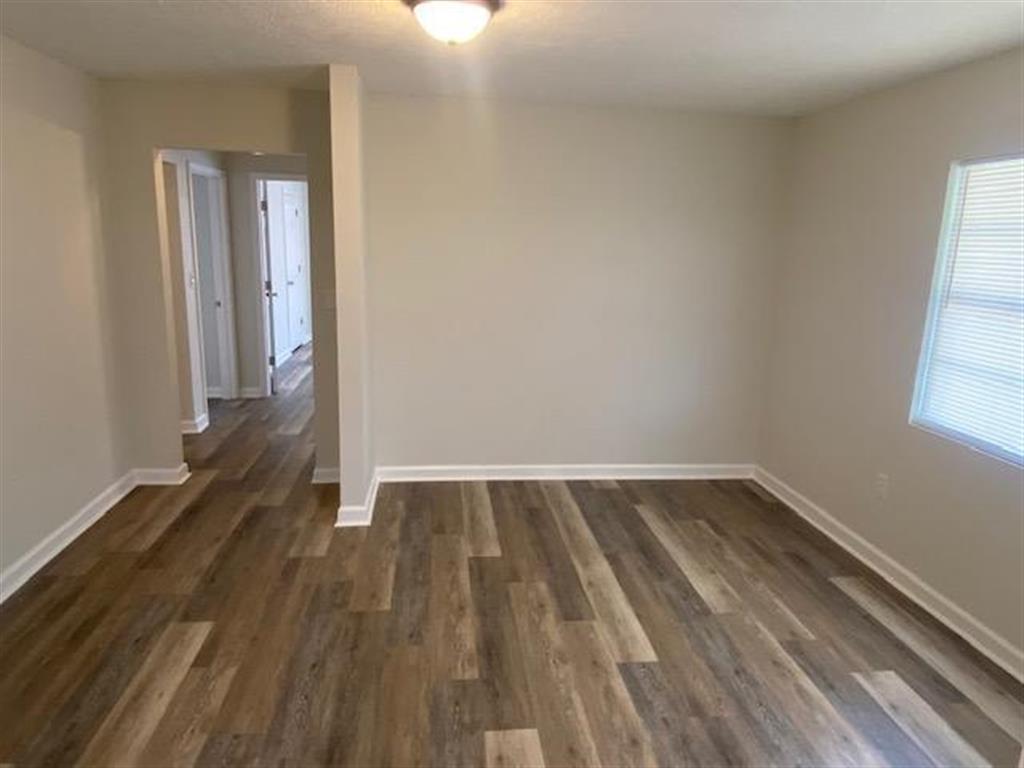 1313 Greenroad Street — photo 4