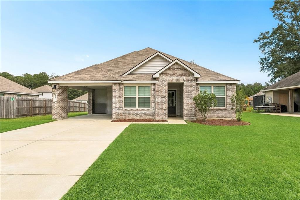 Photo 1 of Single family home for sale at 48506 Red Fox Dr, Hammond, LA 70401 | MLS# 2575354 | Listing updated on 2026-09-02