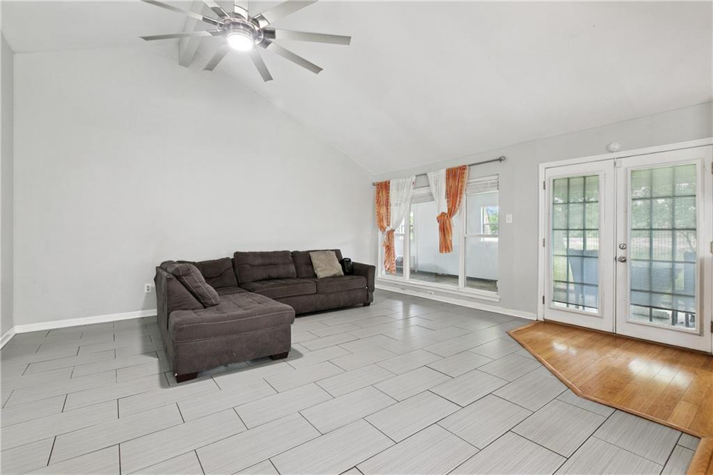 Photo 4 of Single family home for sale at 1648 Hampton Dr, Harvey, LA 70058 | MLS# 2575388 | Listing updated on 2026-09-03