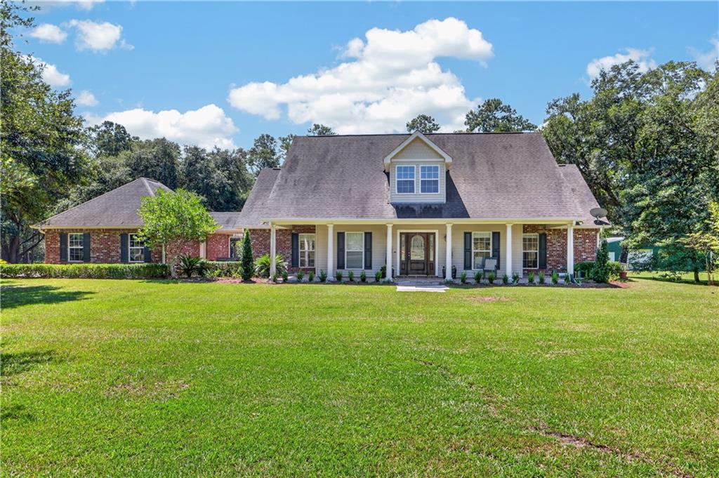Photo 2 of Single family home for sale at 115 Eagle Rd, Covington, LA 70435 | MLS# 2575148 | Listing updated on 2026-09-04