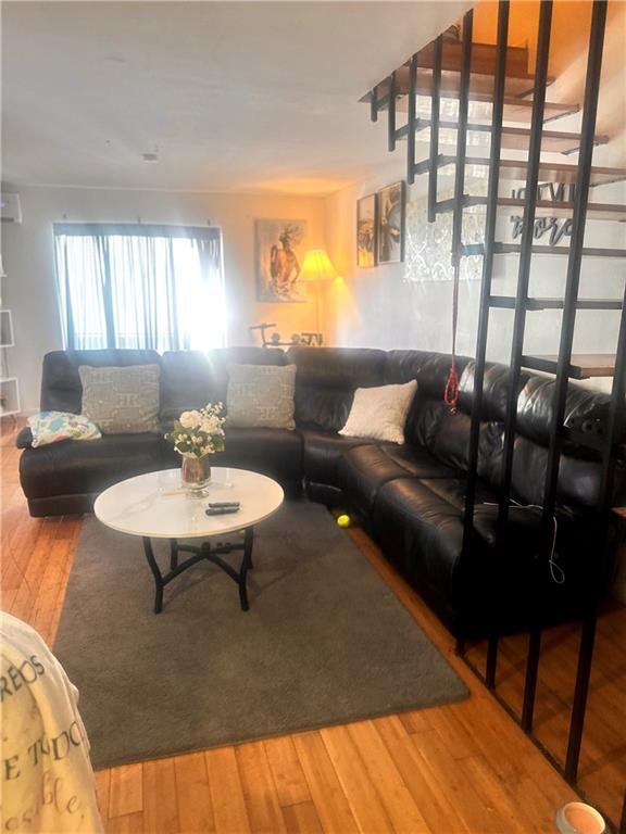 Photo 3 of Condo for sale at 2509 Giuffrias Ave #811, Metairie, LA 70002 | MLS# 2575106 | Listing updated on 2026-09-21