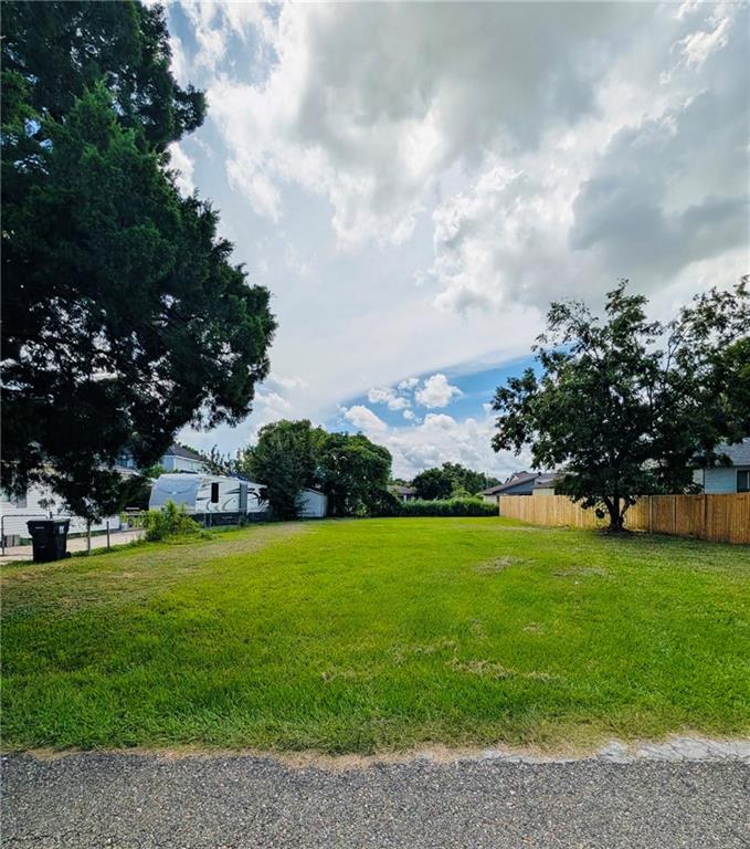 Photo 1 of Land for sale at 202 2nd Street, Chalmette, LA 70043 | MLS# 2575367 | Listing updated on 2026-09-10