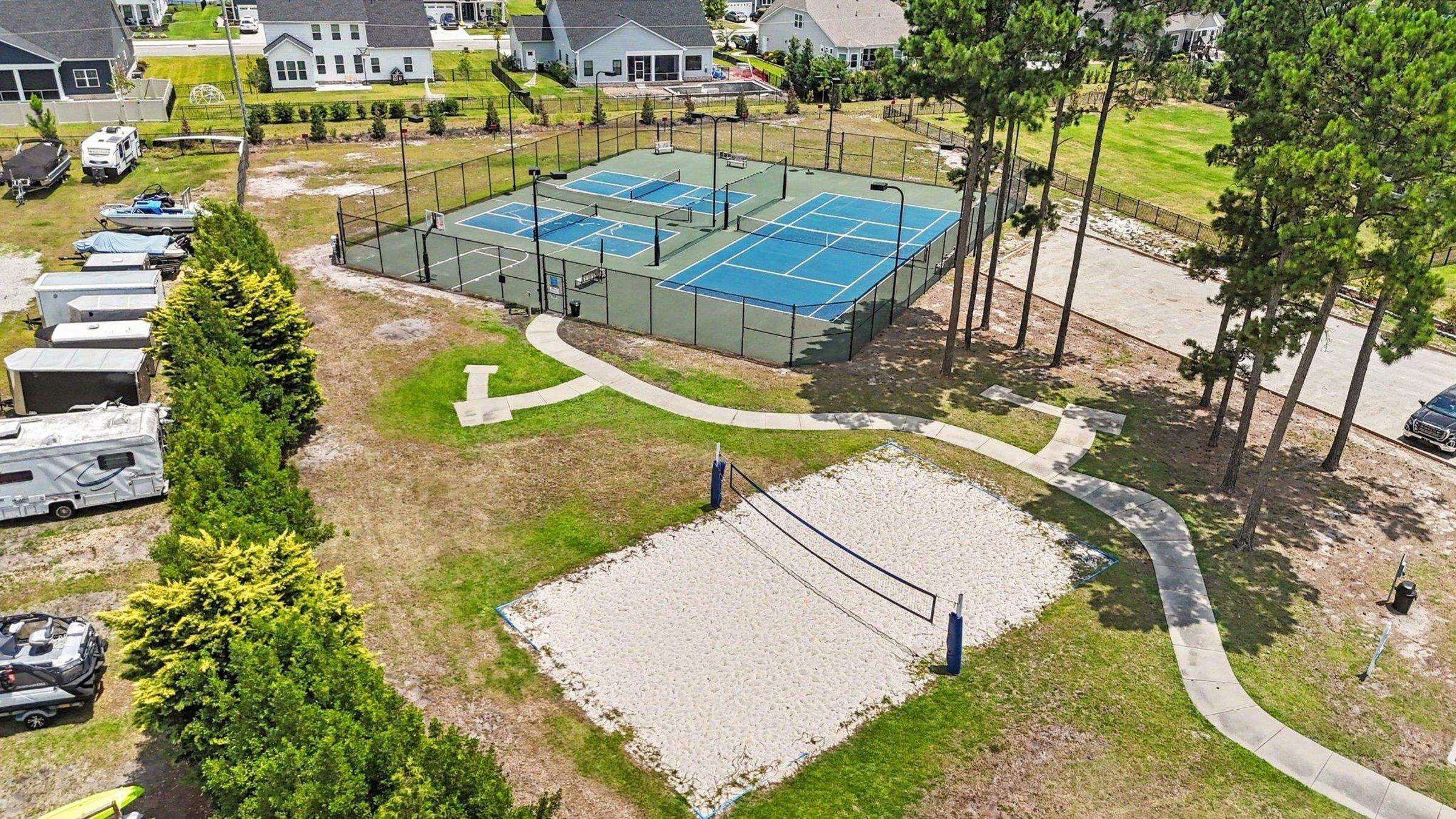 2621941 | Photo 37