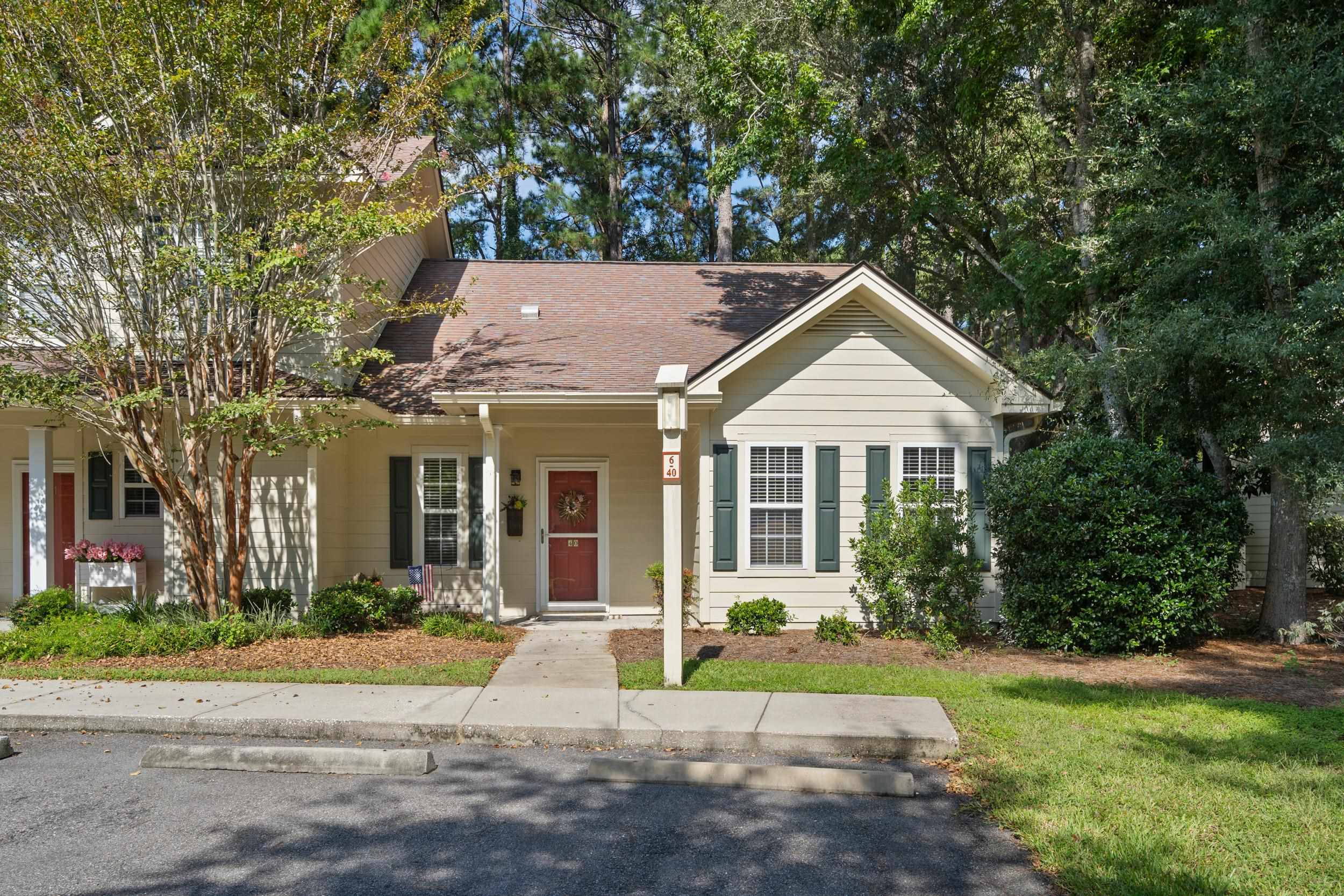 1789 Club Circle Dr. 