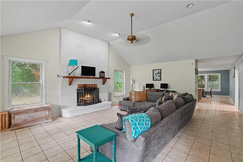 Photo 2 of Single family home for sale at 75235 Fussell Rd, Covington, LA 70435 | MLS# 2569674 | Listing updated on 2026-09-11