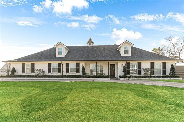 Photo 2 of Single family home for sale at 527 Legendre Dr, Slidell, LA 70460 | MLS# 2575795 | Listing updated on 2026-09-04