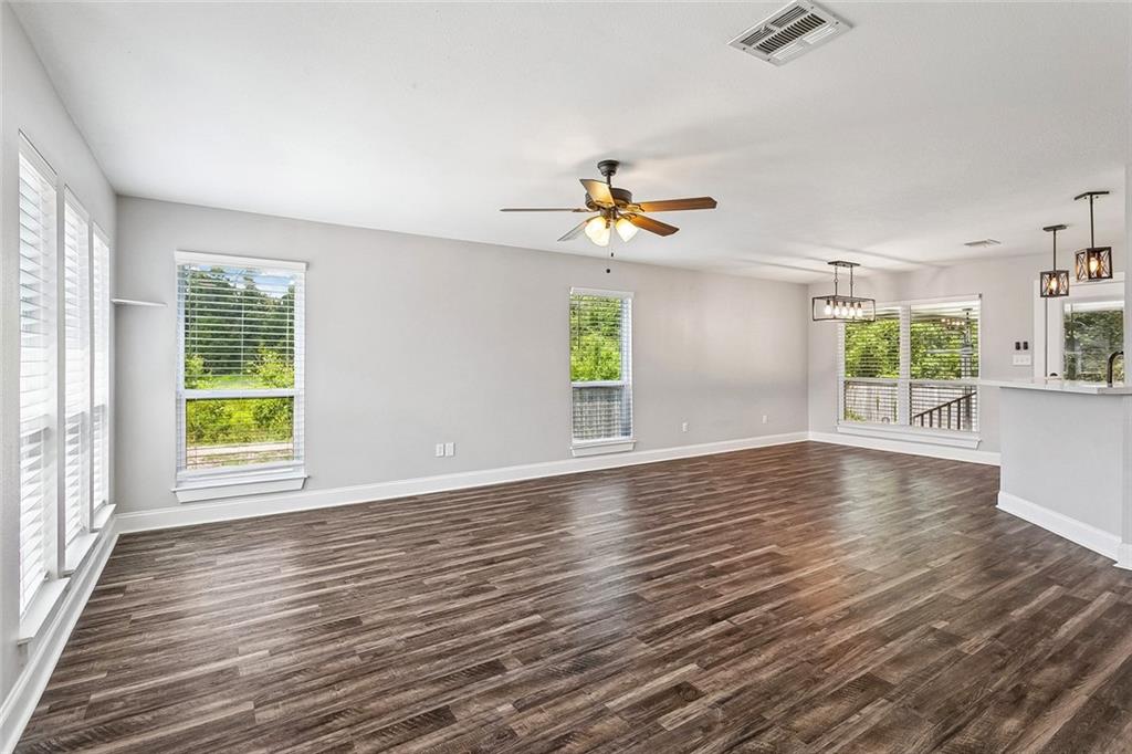 Photo 3 of Single family home for sale at 22167 Moss St, Ponchatoula, LA 70454 | MLS# 2575275 | Listing updated on 2026-09-17