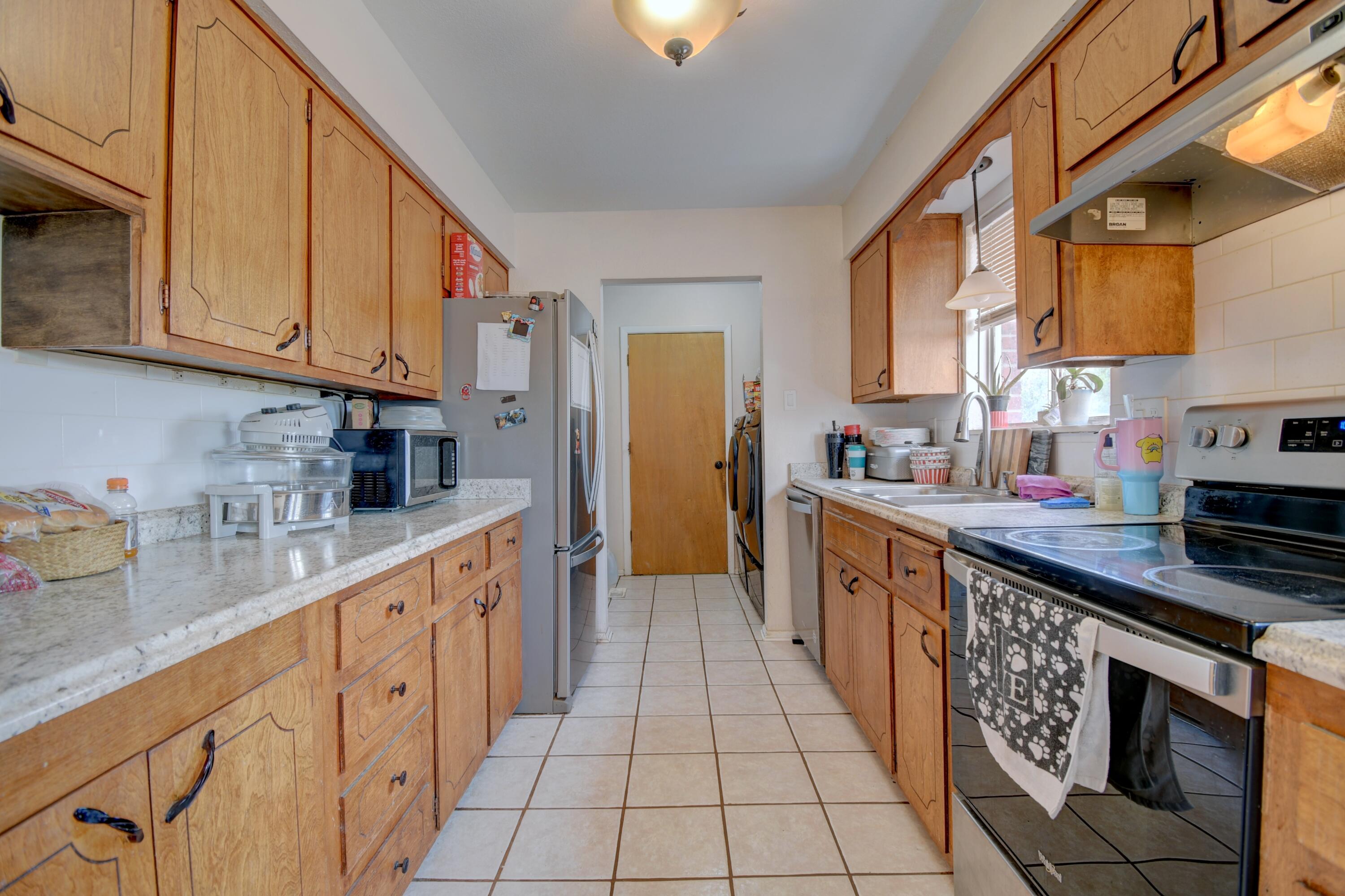 Photo 5 of Single family home for sale at 12 Melrose Pl, Edgewood, NM 87015 | MLS# 1110482 | Listing updated on 2026-09-05