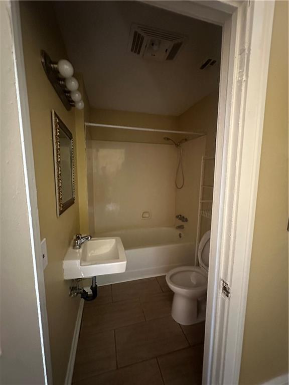 Photo 4 of House for sale at 3065 67 Chartres St, New Orleans, LA 70117 | MLS# 2575062 | Listing updated on 2026-09-07