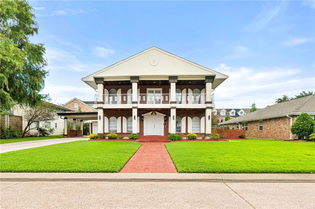 Photo 1 of Single family home for sale at 13 Chateau Talbot Dr, Kenner, LA 70065 | MLS# 2576053 | Listing updated on 2026-09-09
