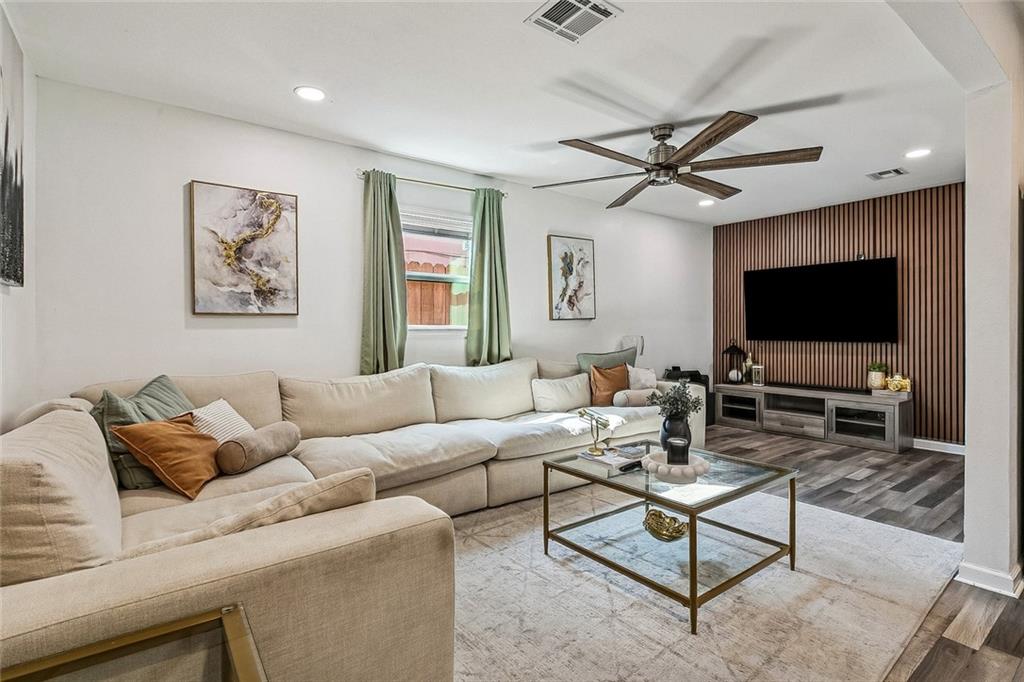 Photo 3 of Single family home for sale at 117 Xavier Dr, Avondale, LA 70094 | MLS# 2575538 | Listing updated on 2026-09-09