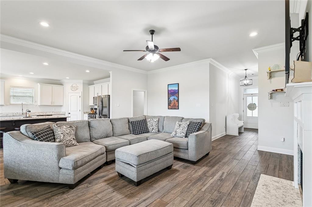 Photo 4 of Single family home for sale at 237 Louisiana Iris Cir, Slidell, LA 70458 | MLS# 2576213 | Listing updated on 2026-09-10