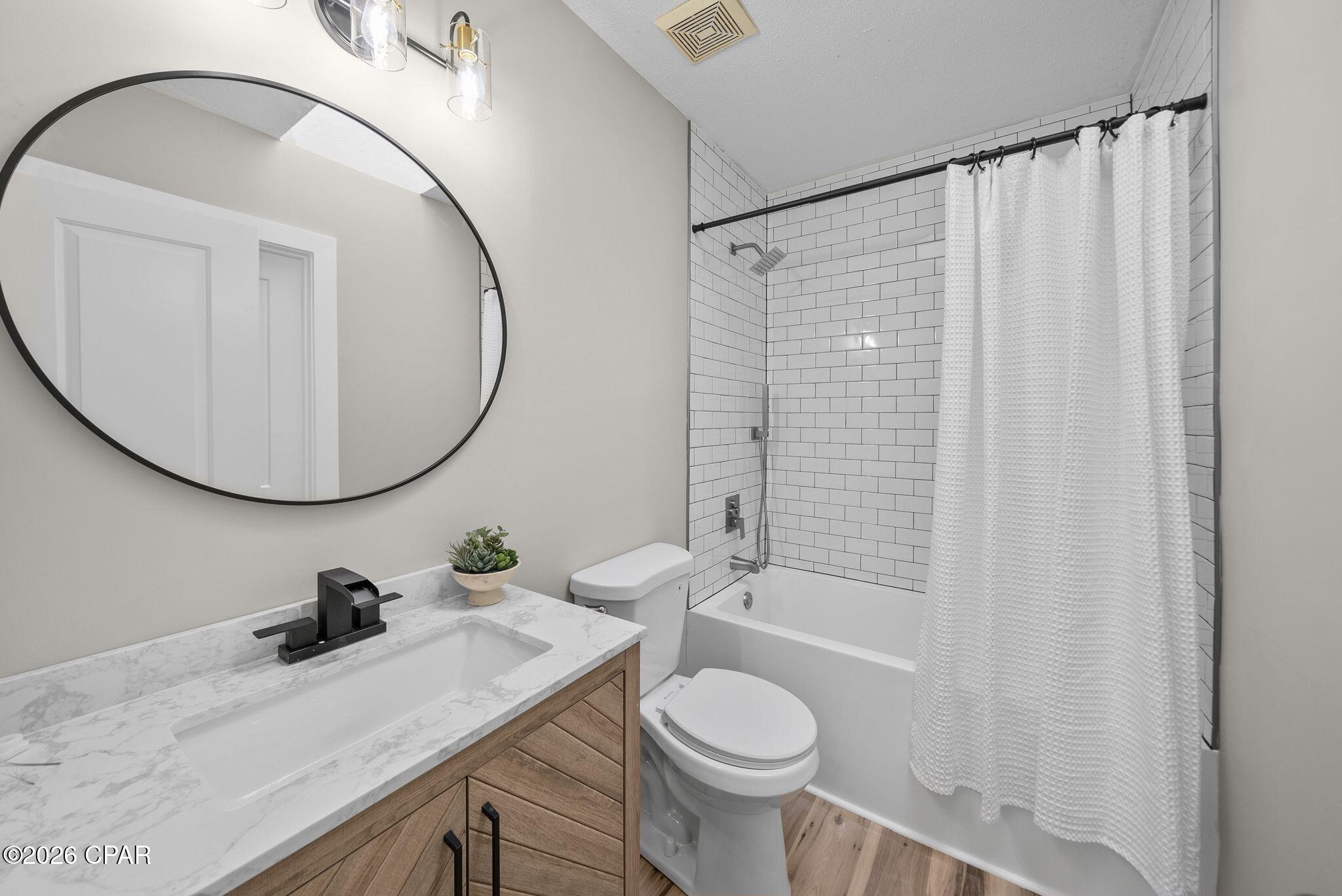 16801 Lisbon Avenue, Panama City, FL 32413 thumbnail, photo 16 of 44