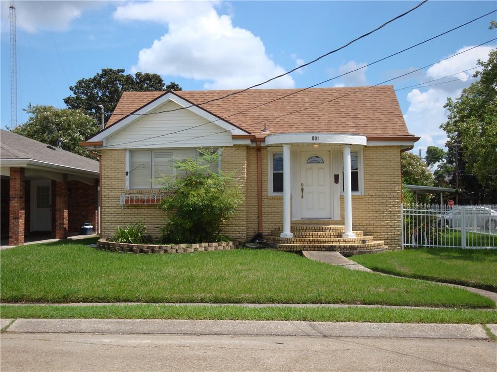 Photo 3 of Single family home for sale at 801 Oaklawn Dr, Metairie, LA 70005 | MLS# 2575894 | Listing updated on 2026-09-09