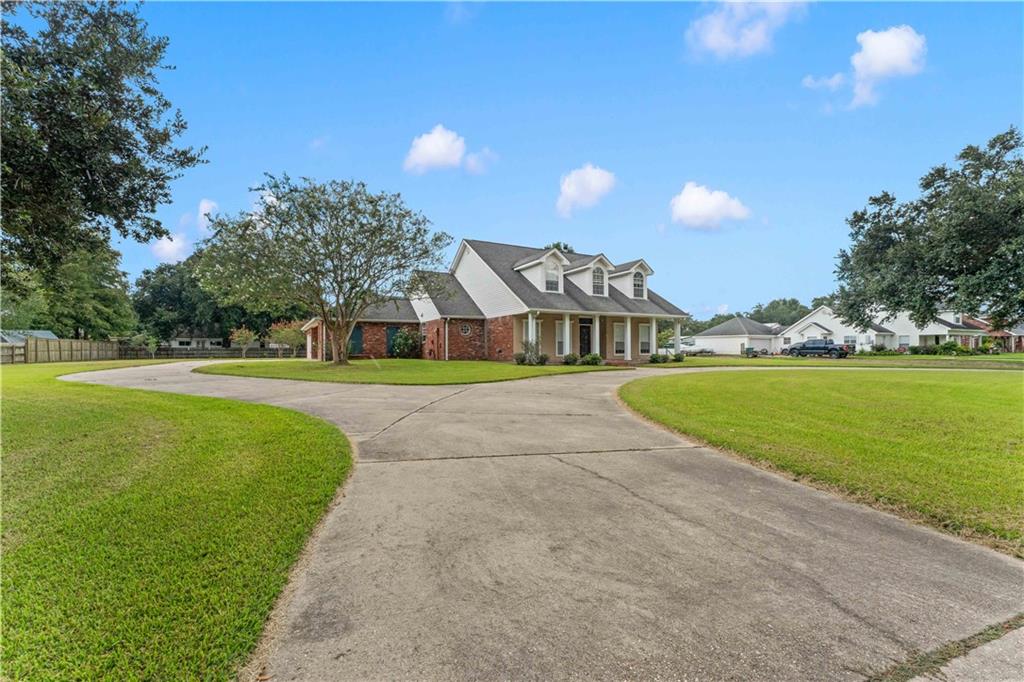 Photo 2 of Single family home for sale at 217 W 3rd Street, Reserve, LA 70084 | MLS# 2574924 | Listing updated on 2026-09-09
