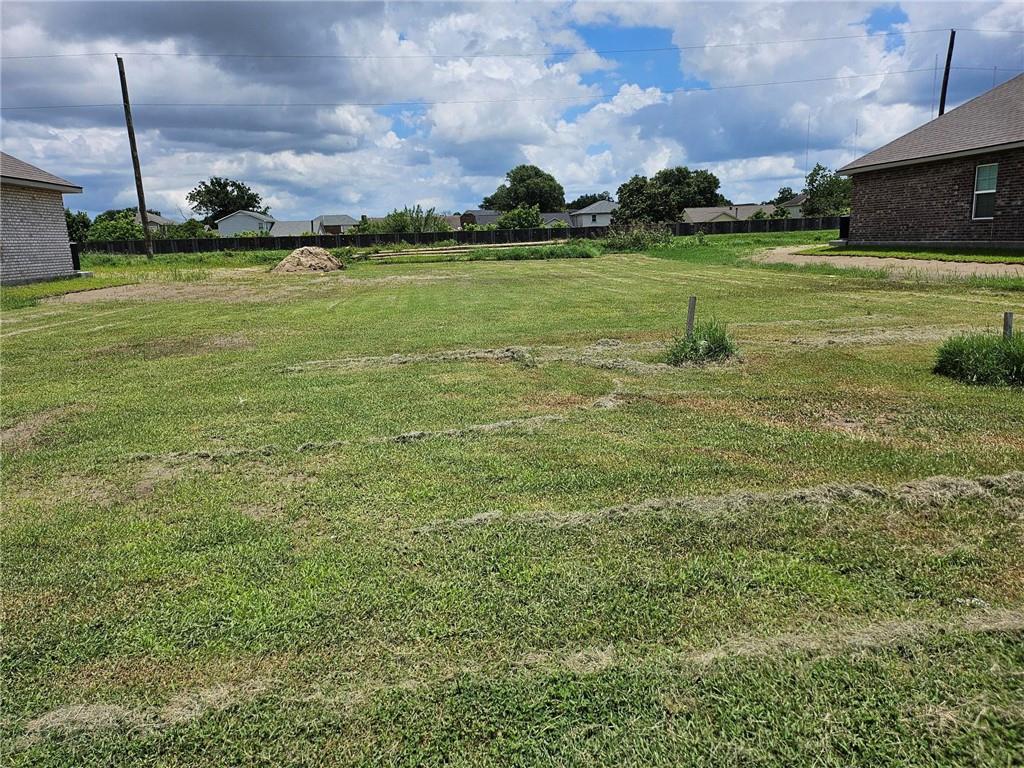 Photo 5 of Single family home for sale at 733 Rue St Michael, Terrytown, LA 70056 | MLS# 2576404 | Listing updated on 2026-09-09