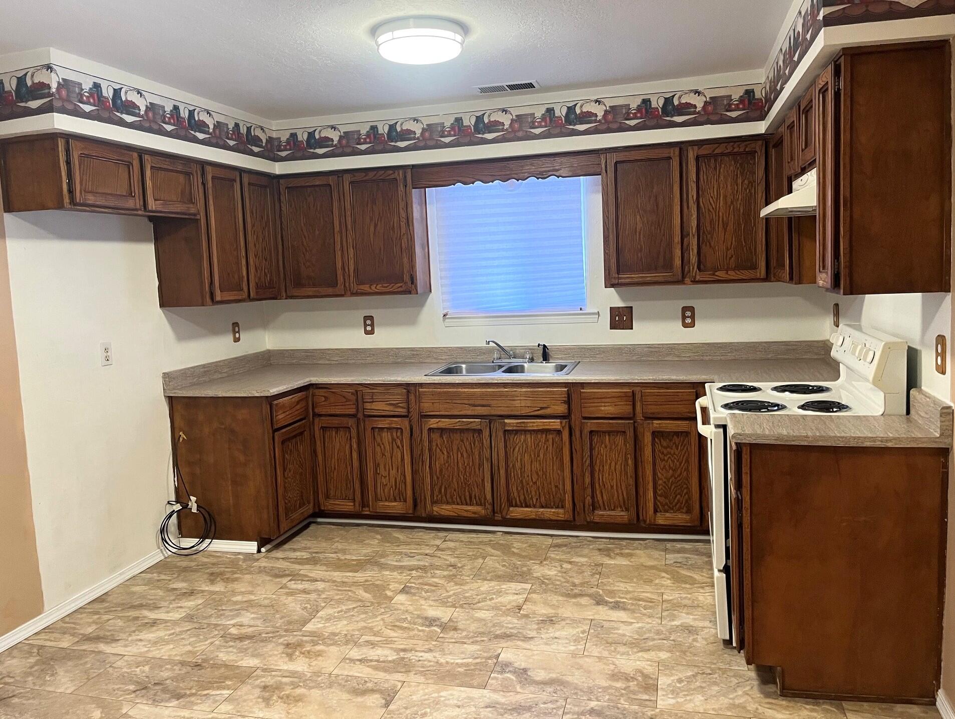 Photo 3 of Sale Pending at 6329 Wayne Rd NW, Albuquerque, NM 87120 | MLS# 1110670 | Listing updated on 2026-09-12