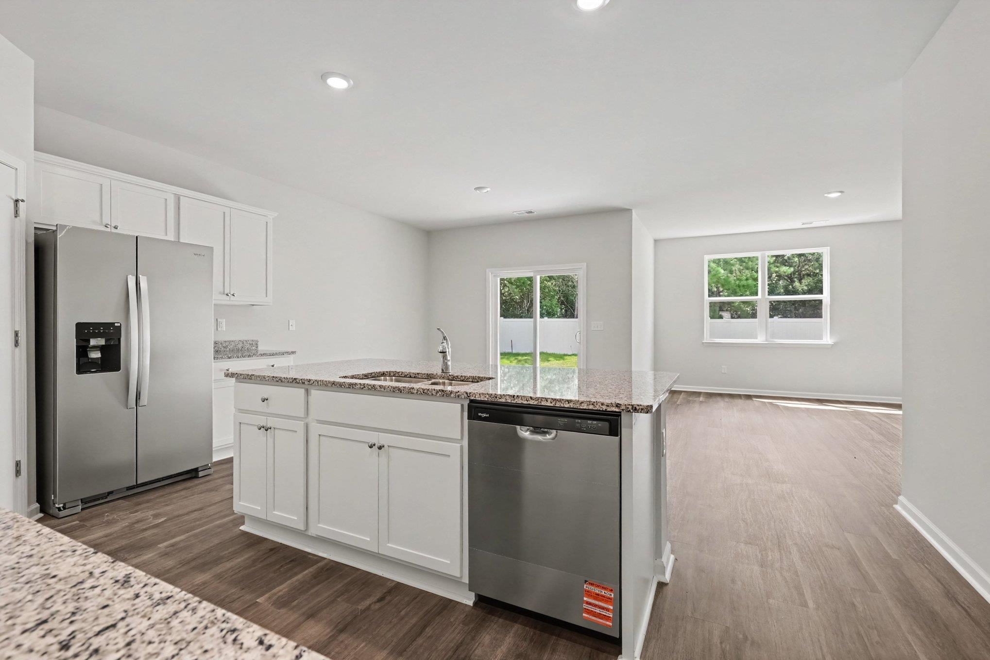 2622336 | Photo 23