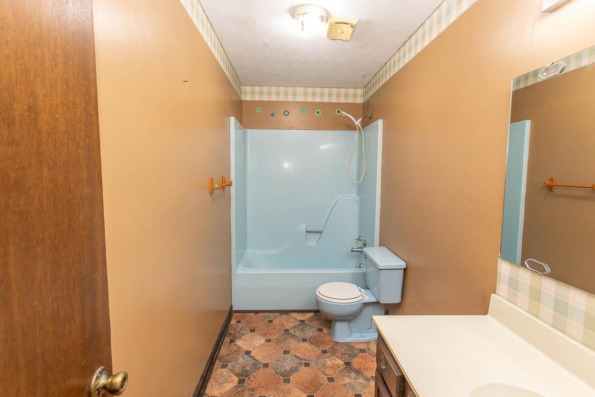 2622450 | Photo 26