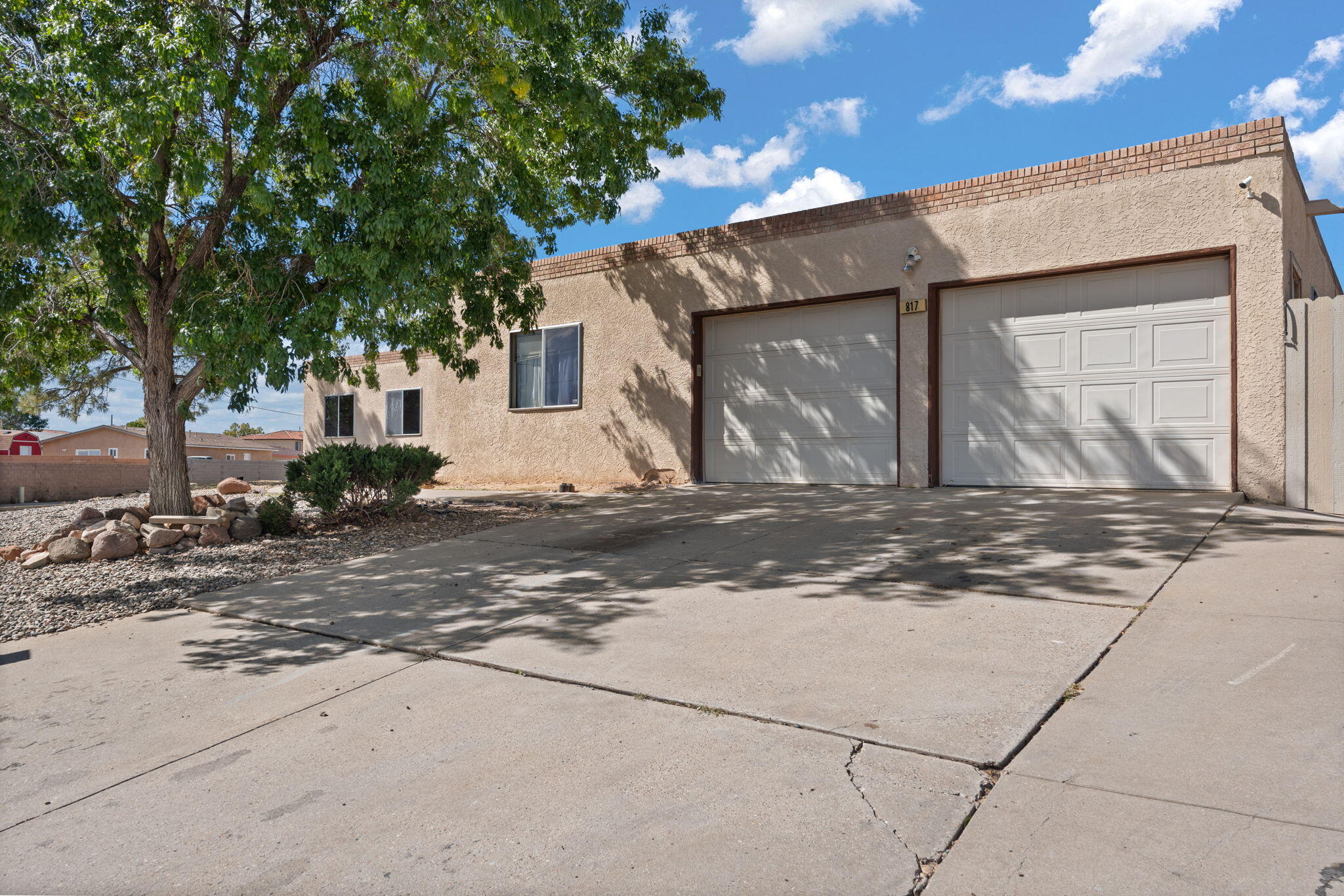 Photo 1 of Single family home for sale at 817 Oreja De Oro Dr Se, Rio Rancho, NM 87124 | MLS# 1110774 | Listing updated on 2026-09-11