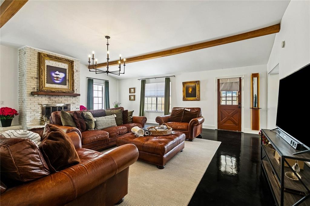 Photo 3 of Single family home for sale at 309 Highway Dr, Jefferson, LA 70121 | MLS# 2576558 | Listing updated on 2026-09-15