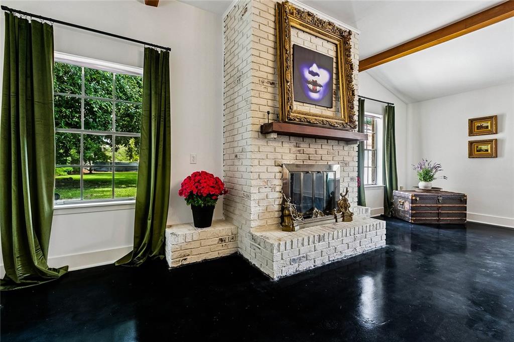 Photo 4 of Single family home for sale at 309 Highway Dr, Jefferson, LA 70121 | MLS# 2576558 | Listing updated on 2026-09-15