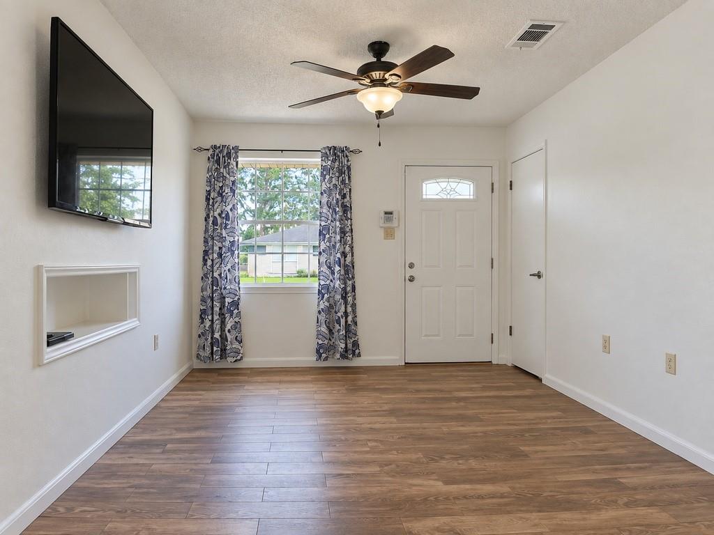 Photo 4 of Single family home for sale at 2741 Cardinal Dr, Marrero, LA 70072 | MLS# 2576762 | Listing updated on 2026-09-11