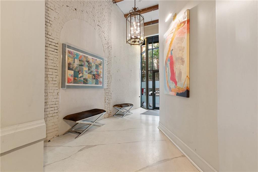 Listing Photo 5 - Condo for sale in building located at 528 Baronne St, New Orleans, LA 70113 - Unit #504