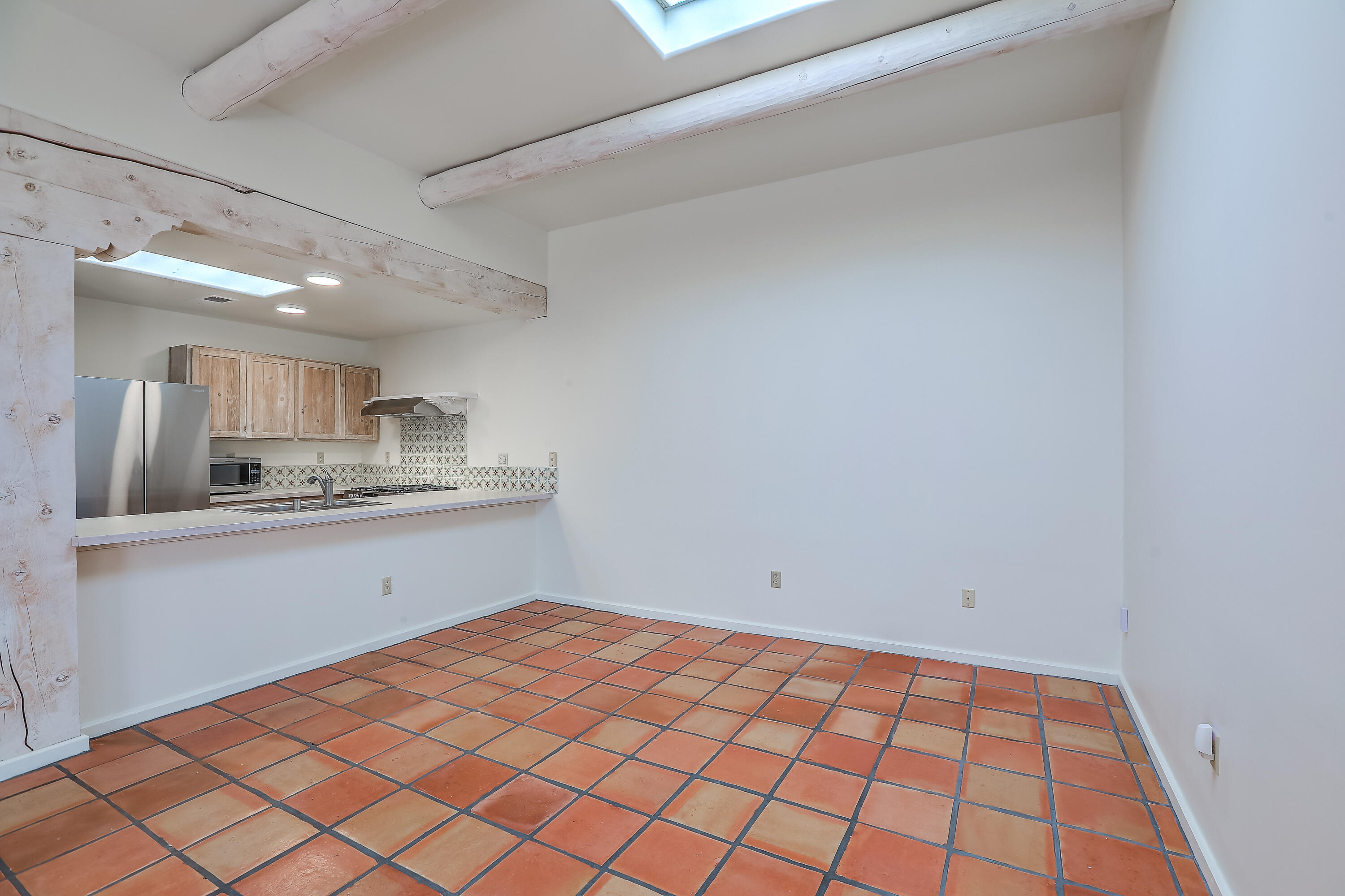 Photo 2 of Townhouse for sale at 2602 Los Tomases Dr NW, Albuquerque, NM 87107 | MLS# 1110860 | Listing updated on 2026-09-11