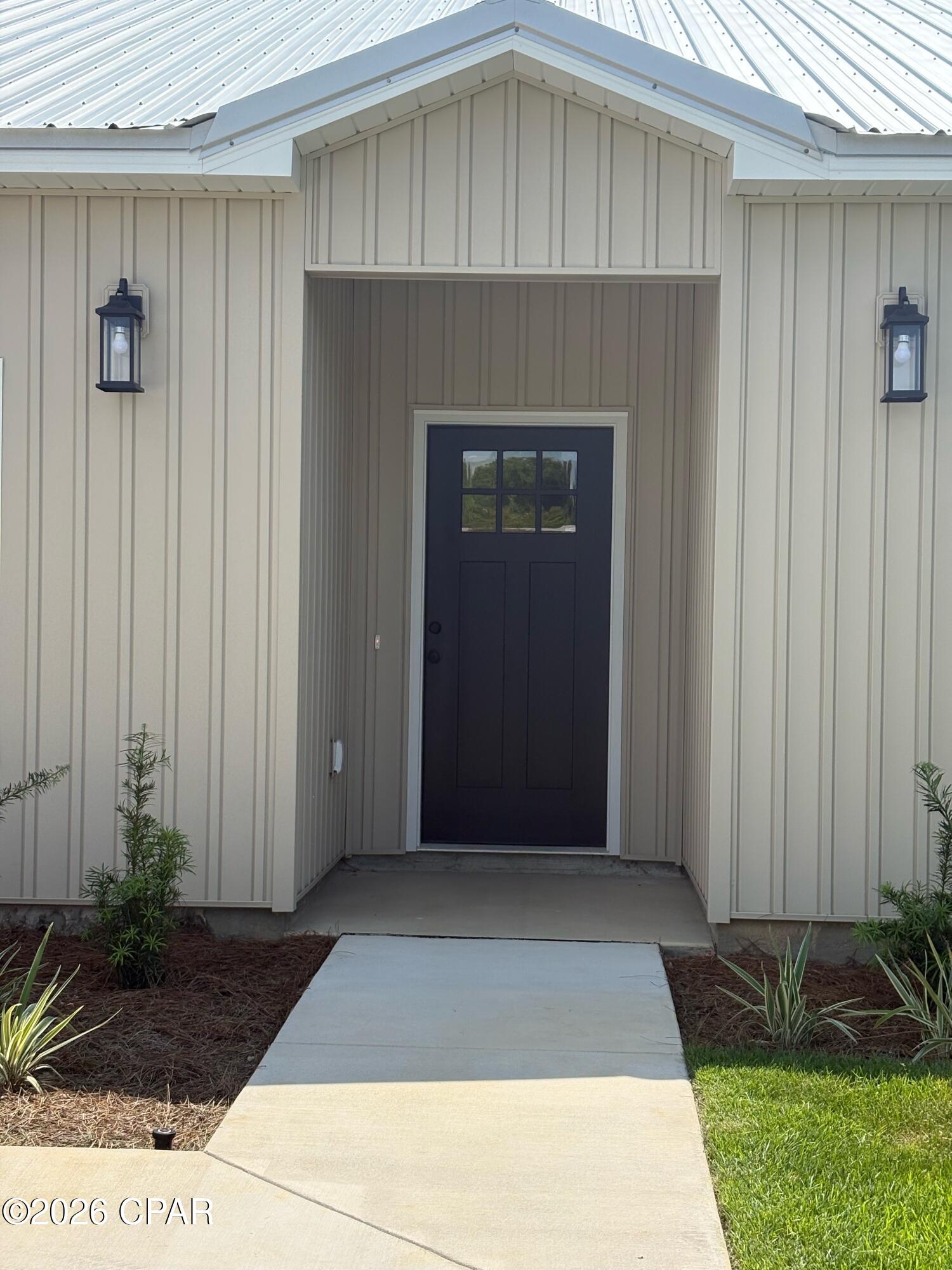 Photo 2 of Single family home for sale at 605 Garden Clb Dr, Panama City, FL 32401 | MLS# 795427 | Listing updated on 2026-09-16