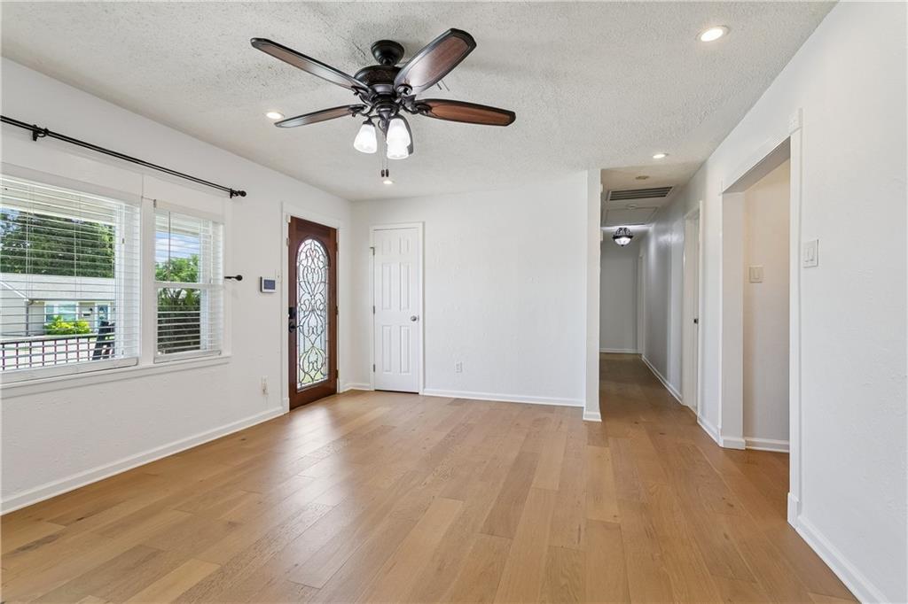 Photo 2 of Single family home for sale at 2100 Michigan Ave, Kenner, LA 70062 | MLS# 2571218 | Listing updated on 2026-09-20
