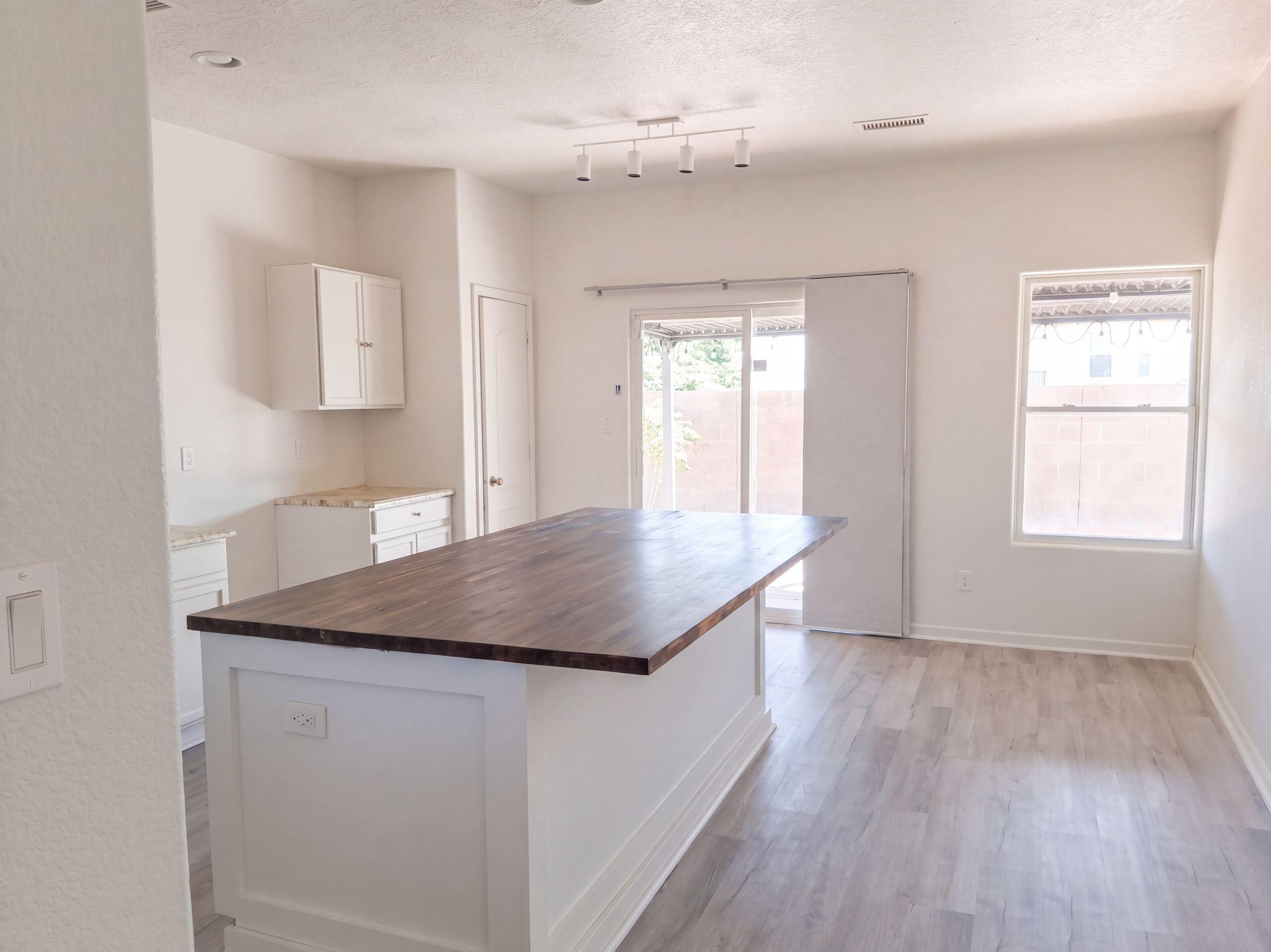 Photo 2 of Single family home for sale at 2900 Duerson Trl Sw, Albuquerque, NM 87121 | MLS# 1111045 | Listing updated on 2026-10-08