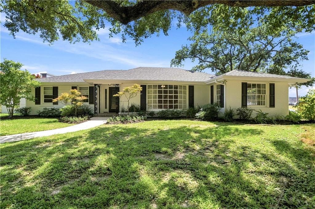 Photo 1 of Sale Pending at 400 Turquoise St, New Orleans, LA 70124 | MLS# 2577539 | Listing updated on 2026-09-16