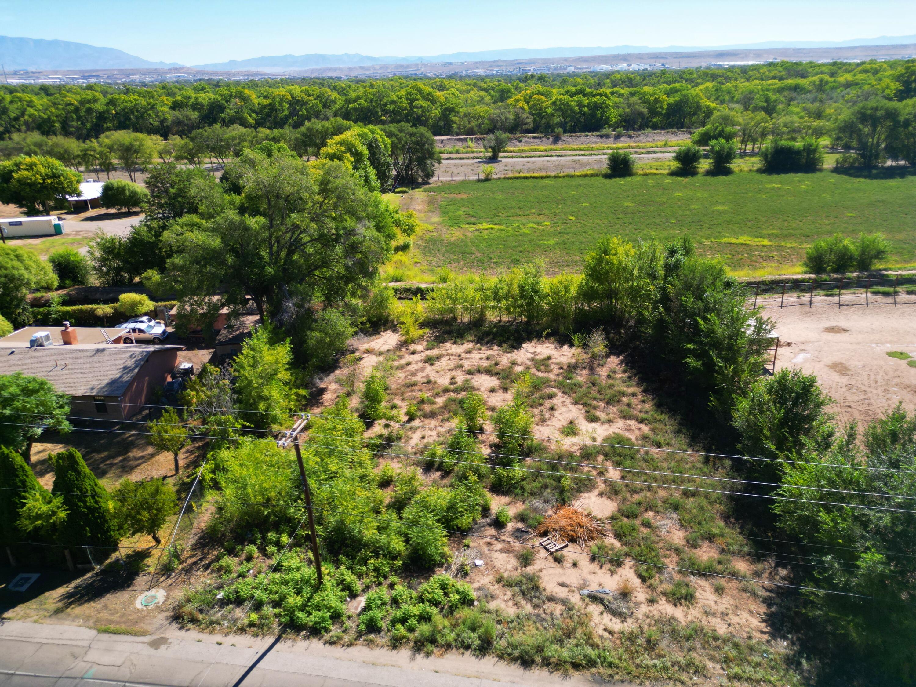 Photo 2 of Sale Pending at 5100 Isleta Blvd Sw, Albuquerque, NM 87105 | MLS# 1111057 | Listing updated on 2026-09-18