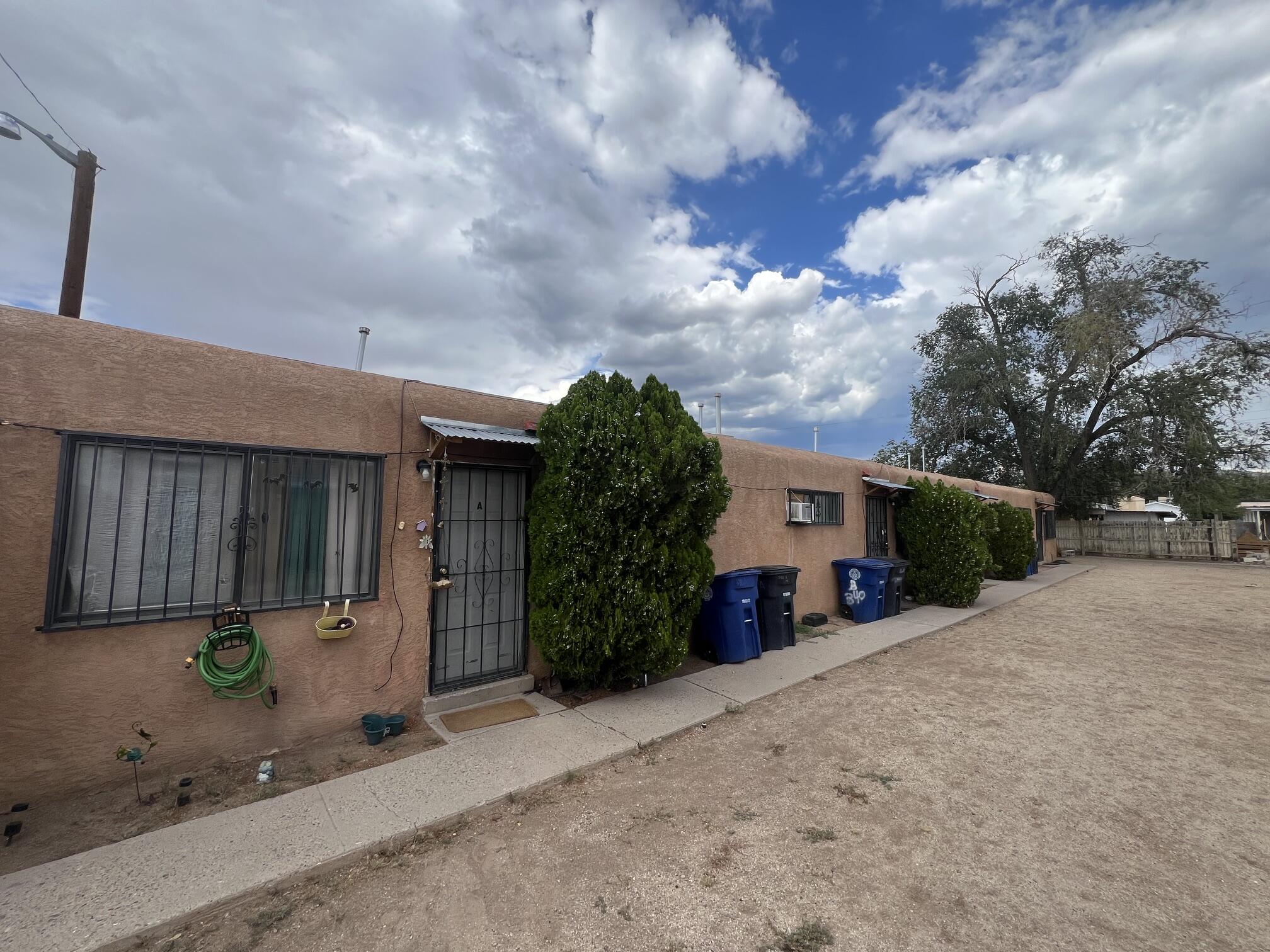 Photo 2 of Sale Pending at 340 Pennsylvania St Ne, Albuquerque, NM 87108 | MLS# 1111071 | Listing updated on 2026-09-30