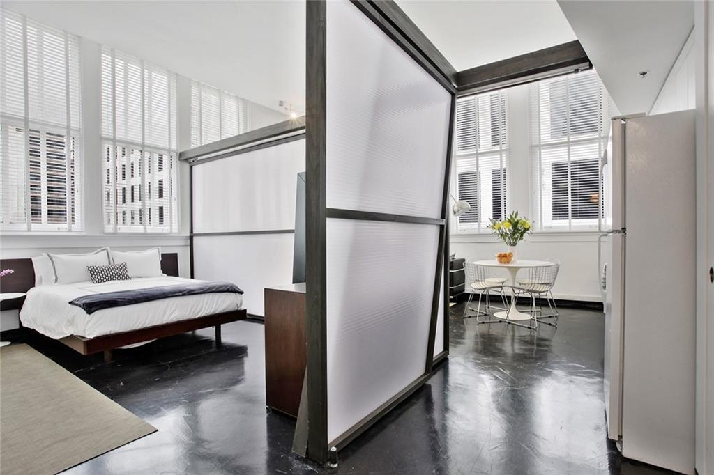 Photo 1 of Condo for sale at 334 Carondelet St #404, New Orleans, LA 70130 | MLS# 2577588 | Listing updated on 2026-09-19