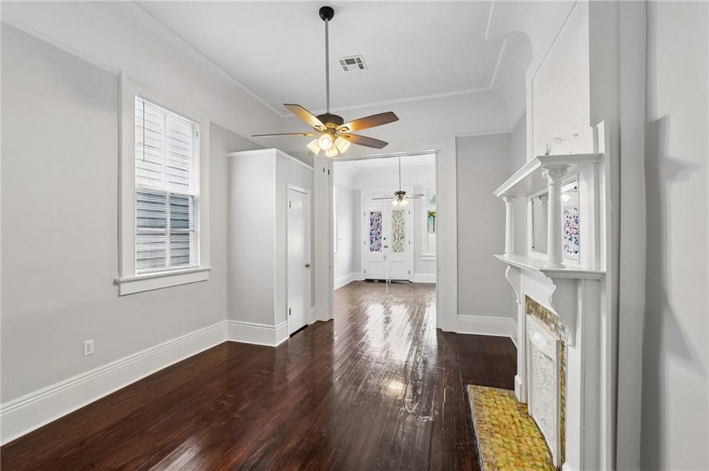 Photo 4 of House for sale at 317 S 19 Alexander St, New Orleans, LA 70119 | MLS# 2577786 | Listing updated on 2026-09-18