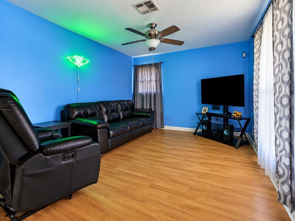 Photo 2 of Single family home for sale at 2142 Browning Ln, Terrytown, LA 70056 | MLS# 2577309 | Listing updated on 2026-09-18