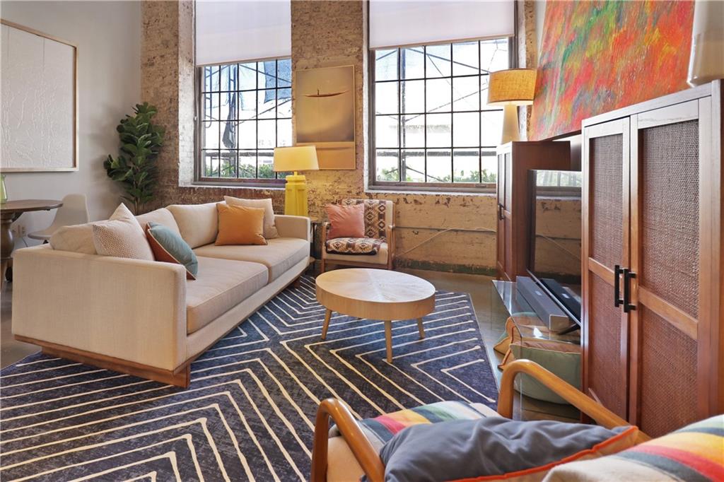 Photo 4 of Condo for sale at 920 Poeyfarre St #131, New Orleans, LA 70130 | MLS# 2577457 | Listing updated on 2026-09-18