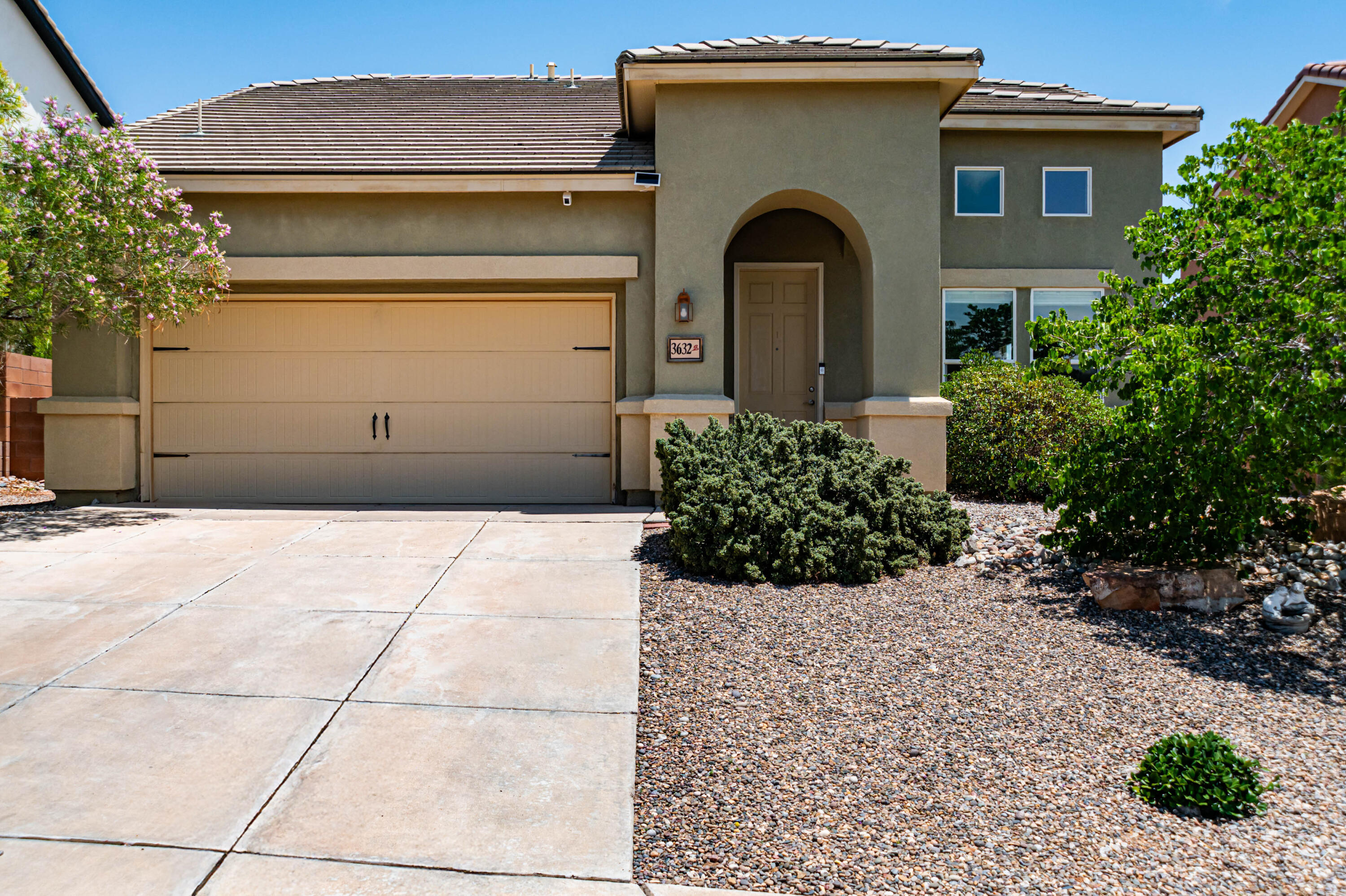 Photo 2 of Single family home for sale at 3632 Soldotna Dr Ne, Rio Rancho, NM 87144 | MLS# 1111184 | Listing updated on 2026-09-18