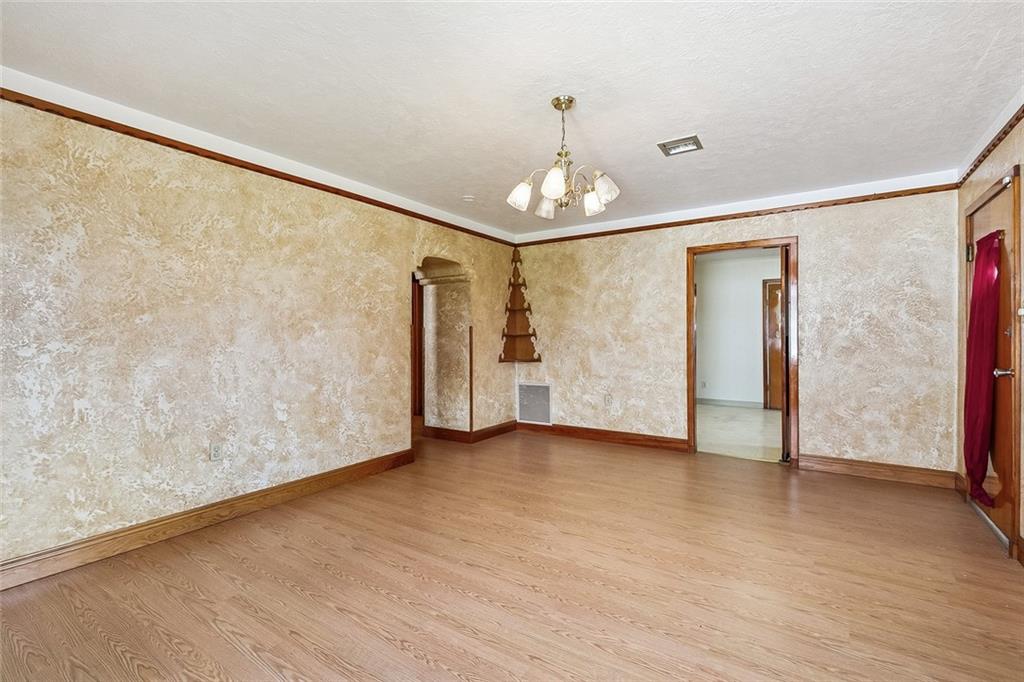 Photo 3 of Single family home for sale at 605 Gaudet Dr, Marrero, LA 70072 | MLS# 2577808 | Listing updated on 2026-09-19
